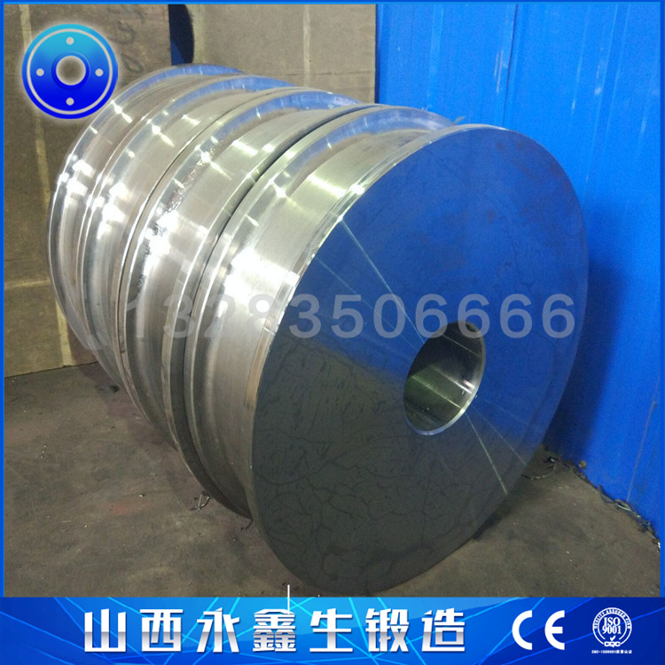 排土機(jī)車輪鍛件